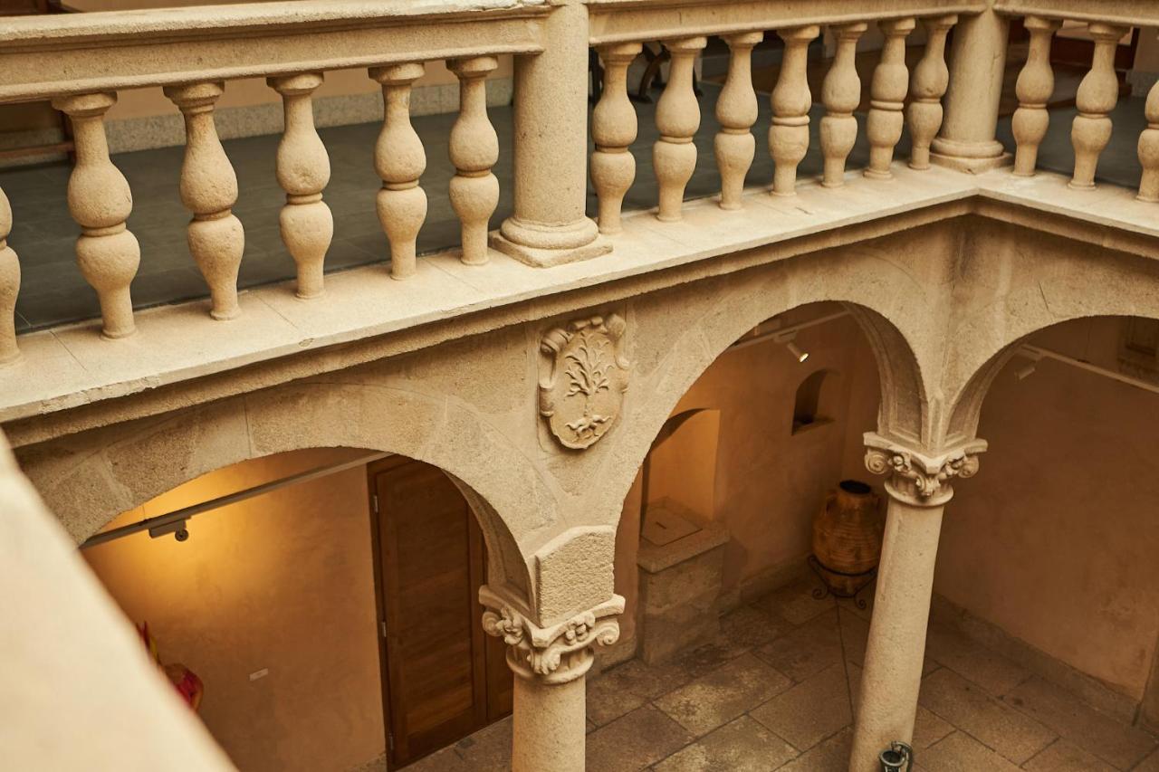 Hotel Casa Palacio Pereros Caces Dış mekan fotoğraf