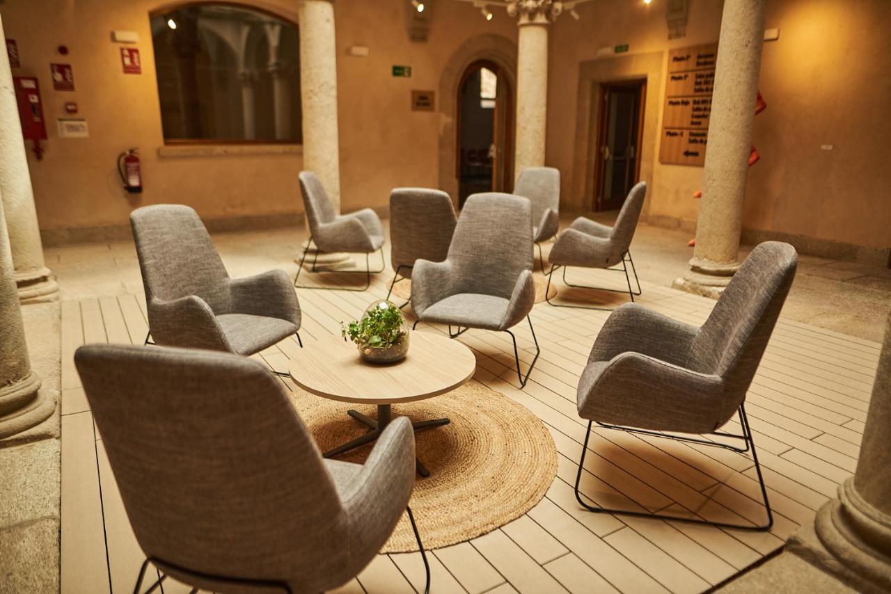 Hotel Casa Palacio Pereros Caces Dış mekan fotoğraf