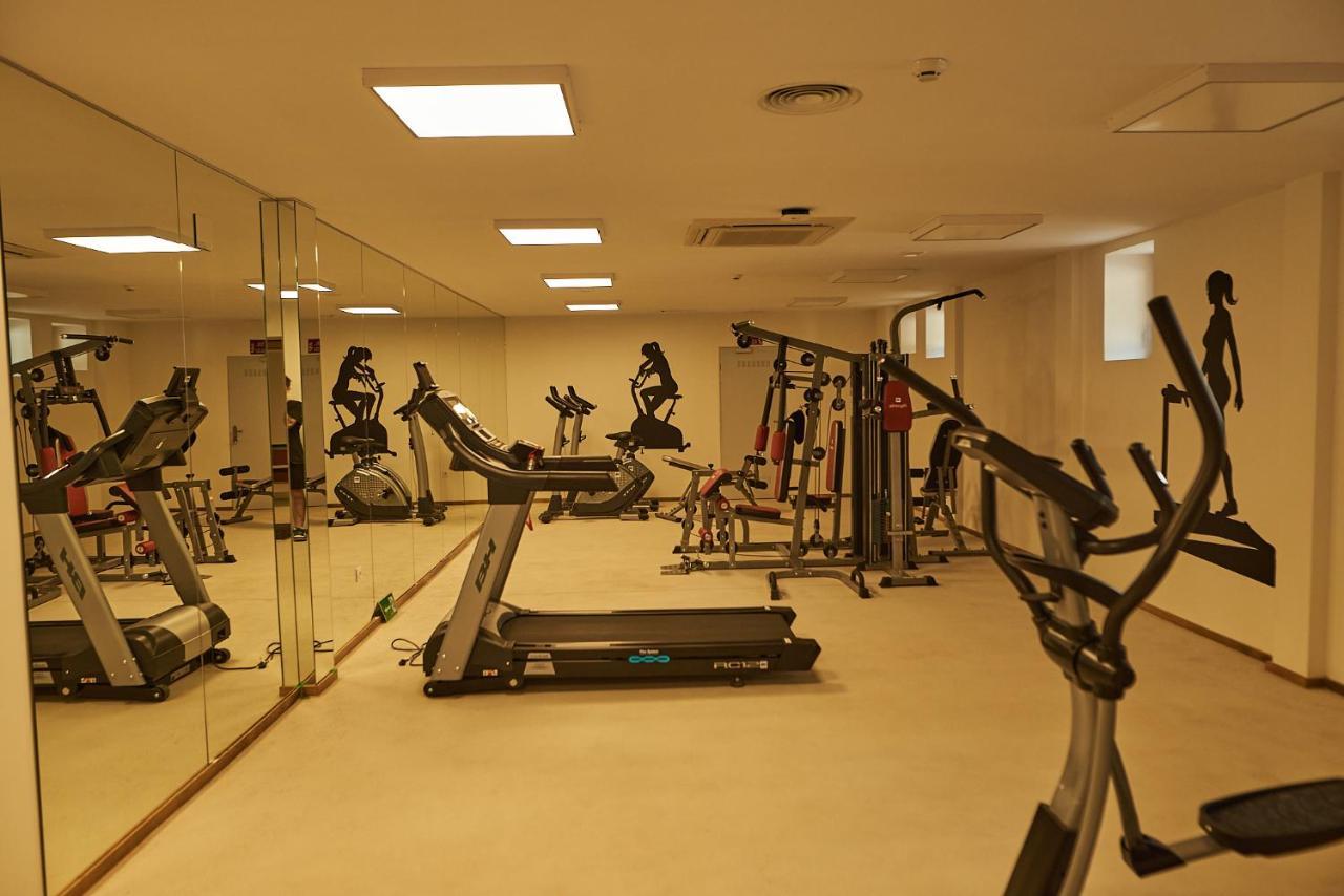 Hotel Casa Palacio Pereros Caces Dış mekan fotoğraf