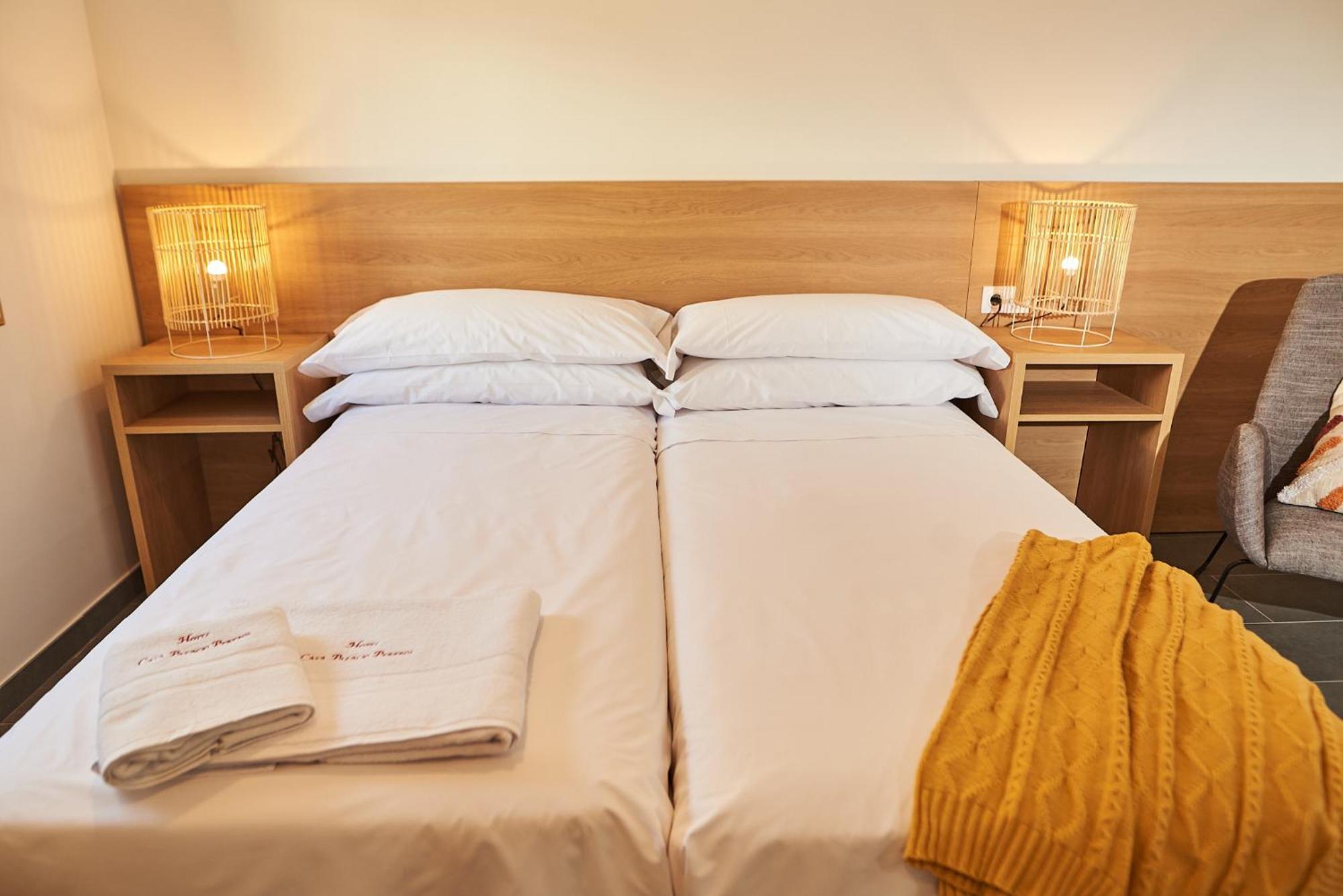Hotel Casa Palacio Pereros Caces Dış mekan fotoğraf